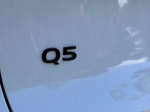 Certified 2025 Audi Q5 Premium Plus w/ Premium Plus AWD/4WD image 37