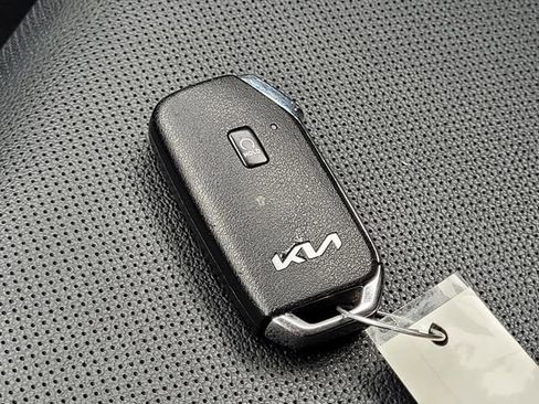 Used 2024 Kia Sportage EX image 37