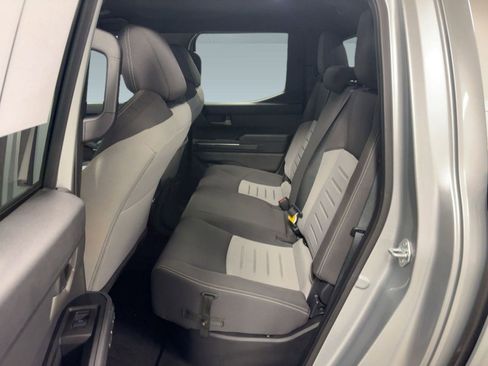 Used 2024 Toyota Tacoma TRD Sport w/ TRD Sport Upgrade Package image 13