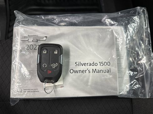 Used 2021 Chevrolet Silverado 1500 RST w/ Z71 Off-Road Package image 38