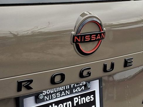 New 2026 Nissan Rogue Rock Creek image 24