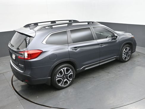 Used 2024 Subaru Ascent Limited image 37