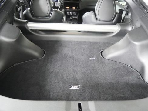Used 2024 Nissan Z Performance w/ Floor Mat Package RWD image 13