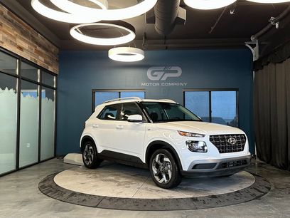 Used 2024 Hyundai Venue SEL