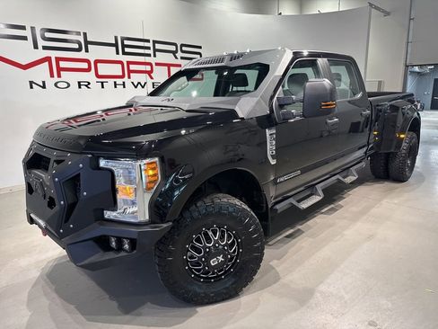 Used 2019 Ford F350 XL w/ Power Equipment Group image 2