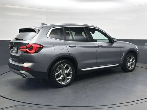 Used 2023 BMW X3 xDrive30i w/ Premium Package AWD/4WD image 4