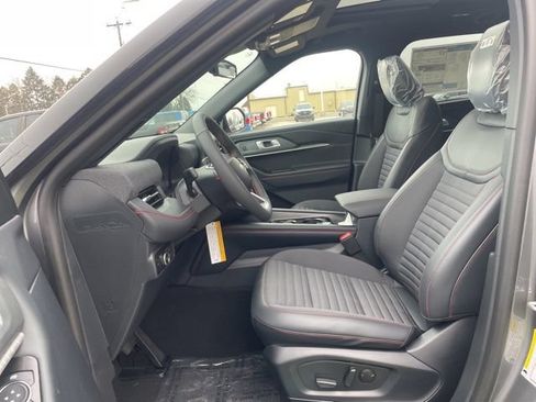 New 2026 Ford Explorer ST-Line AWD/4WD image 8