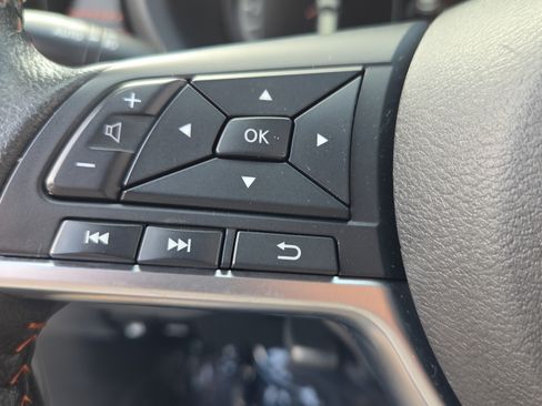 Used 2024 Nissan Kicks SR FWD image 23