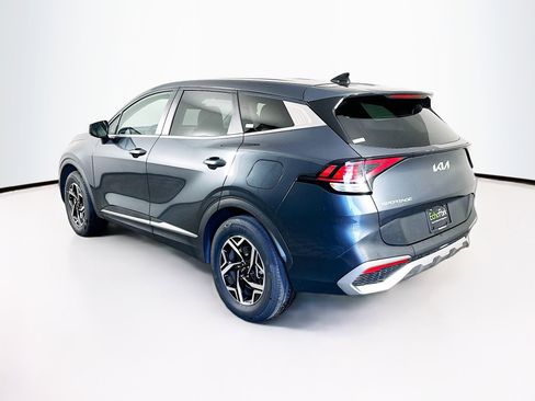 Used 2025 Kia Sportage LX image 5