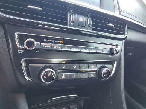 Used 2020 Kia Optima SE image 22