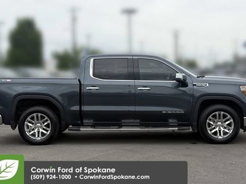 Used 2019 GMC Sierra 1500 SLT w/ SLT Premium Package AWD/4WD image 10