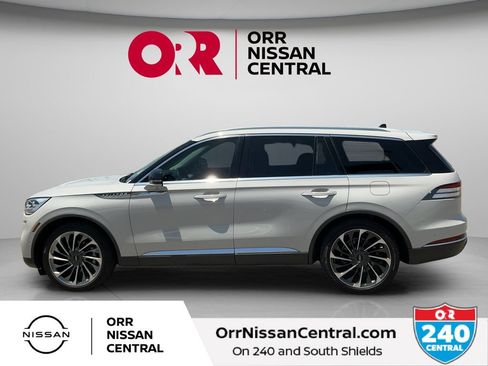 Used 2023 Lincoln Aviator Reserve w/ Equipment Group 201A RWD image 8