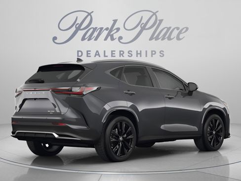Used 2022 Lexus NX 350 AWD image 3