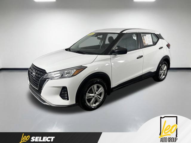 Used 2023 Nissan Kicks S FWD image 1