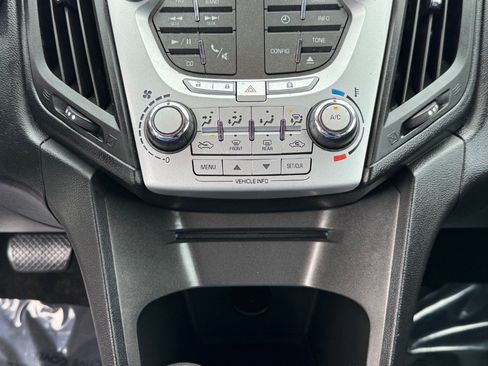 Used 2015 Chevrolet Equinox LS AWD/4WD image 26