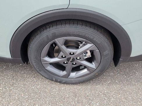 New 2026 Kia K4 FWD image 35