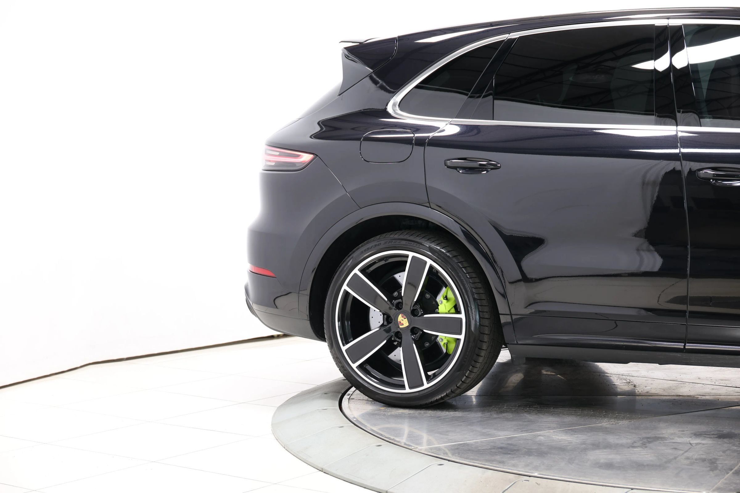Used 2021 Porsche Cayenne Turbo S AWD/4WD image 81