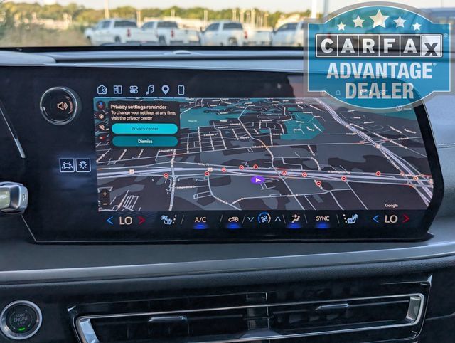 Used 2026 Chevrolet Traverse LT FWD image 10