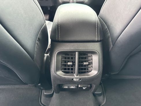 Used 2022 Jeep Cherokee Latitude Lux image 32