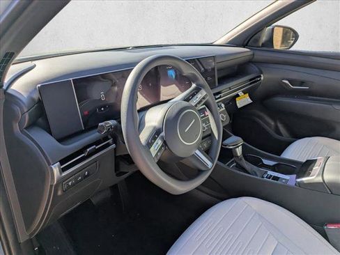 New 2026 Hyundai Santa Cruz SE image 3