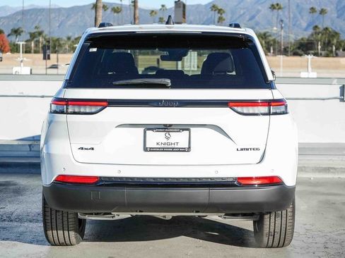 New 2025 Jeep Grand Cherokee Limited w/ Black Appearance Package image 8