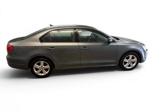 Used 2011 Volkswagen Jetta TDI image 7
