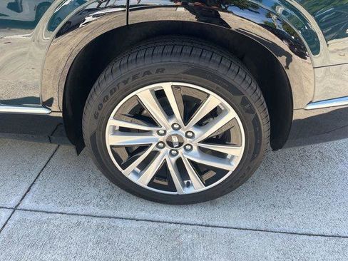 New 2026 Cadillac Vistiq Luxury AWD/4WD image 22