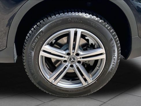 Used 2020 Mercedes-Benz GLC 300 4MATIC image 11