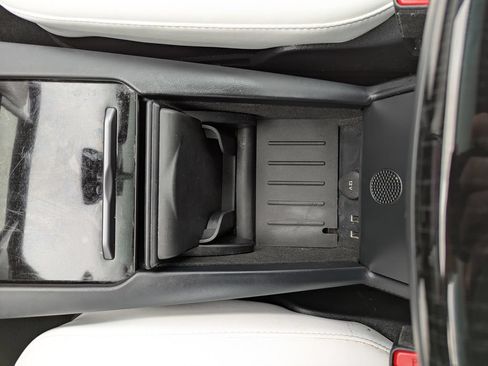Used 2020 Tesla Model X Long Range AWD/4WD image 26