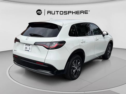 Used 2023 Honda HR-V EX-L image 9