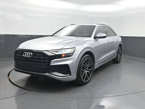 Used 2021 Audi Q8 Premium Plus AWD/4WD image 2