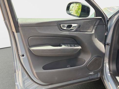 Used 2023 Volvo XC60 B5 Plus w/ Climate Package FWD image 17