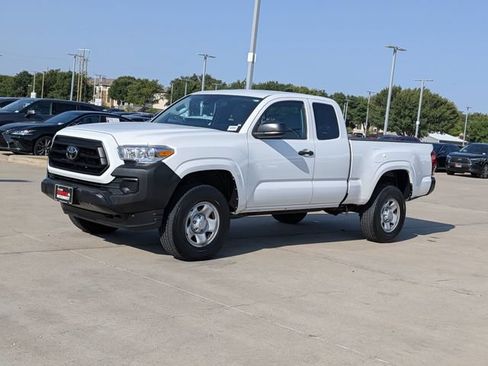 Used 2022 Toyota Tacoma SR RWD image 10