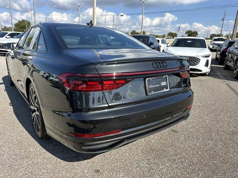 Used 2022 Audi A8 L 3.0T w/ Executive Package image 9