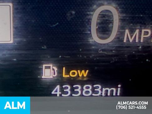 Used 2019 Chevrolet Silverado 1500 High Country image 24