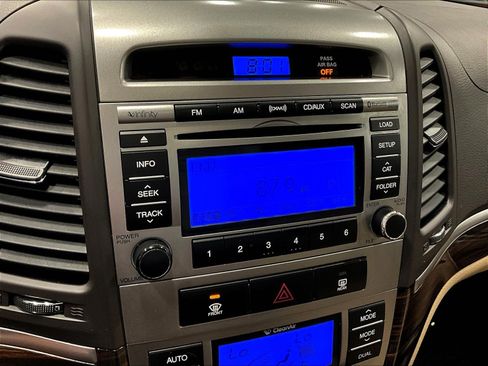 Used 2011 Hyundai Santa Fe Limited AWD/4WD image 14
