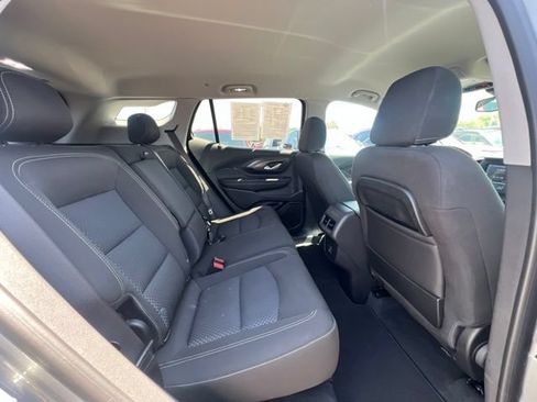 Used 2023 GMC Terrain SLE w/ Driver Convenience Package FWD image 14
