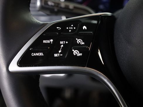 Used 2025 Mercedes-Benz GLE 350 GLE 350 image 12