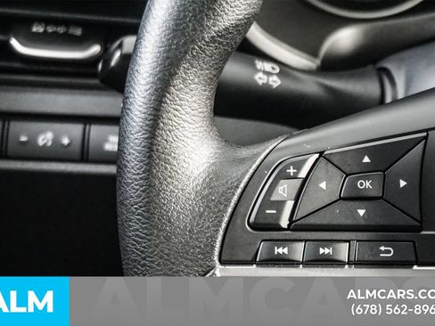 Used 2025 Nissan Altima 2.5 SV FWD image 26
