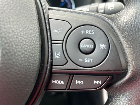 Certified 2024 Toyota RAV4 XLE AWD/4WD image 19