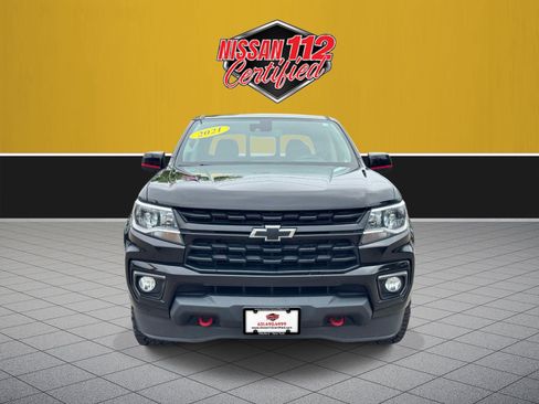 Used 2021 Chevrolet Colorado LT w/ Redline Special Edition AWD/4WD image 3