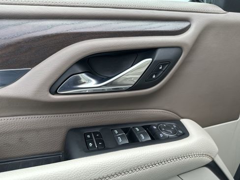 Certified 2023 GMC Yukon Denali image 13