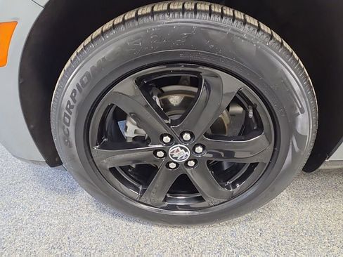 Used 2023 Buick Enclave Essence w/ Experience Buick Package image 42