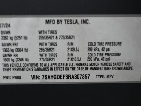 Used 2024 Tesla Model Y Performance AWD/4WD image 8