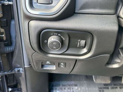 Used 2020 RAM 1500 Sport w/ Leather & Sound Group image 22