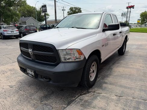 Used 2015 RAM 1500 Tradesman w/ Popular Equipment Group AWD/4WD image 4