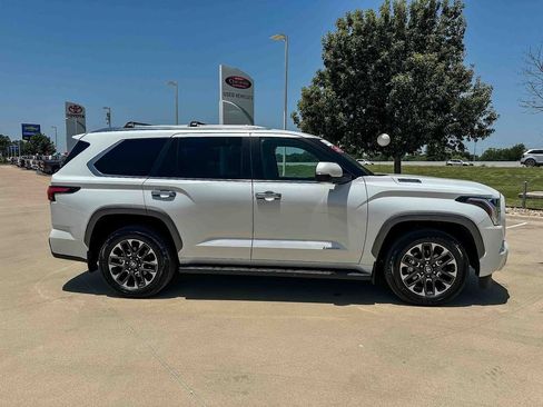Used 2025 Toyota Sequoia Limited RWD image 2