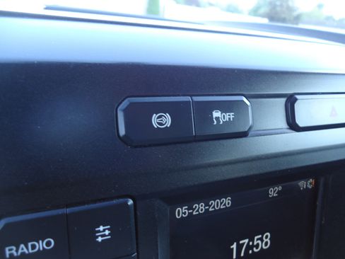 Used 2021 Ford F250 XL w/ Power Equipment Group AWD/4WD image 21
