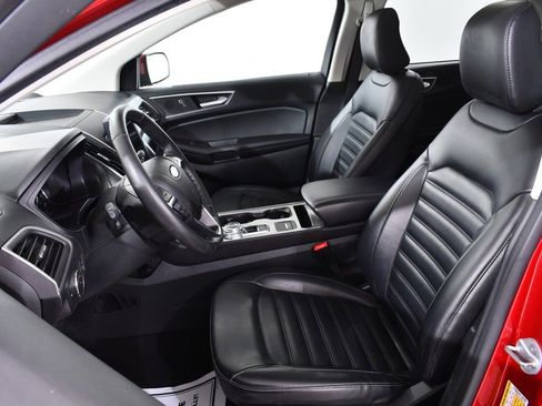 Used 2022 Ford Edge SEL w/ Convenience Package image 6