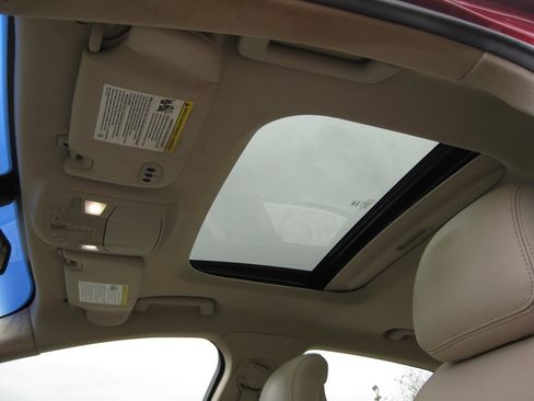 Used 2016 Lincoln MKZ Hybrid With Sunroof w/ Equipment Group 600A Reserve image 23